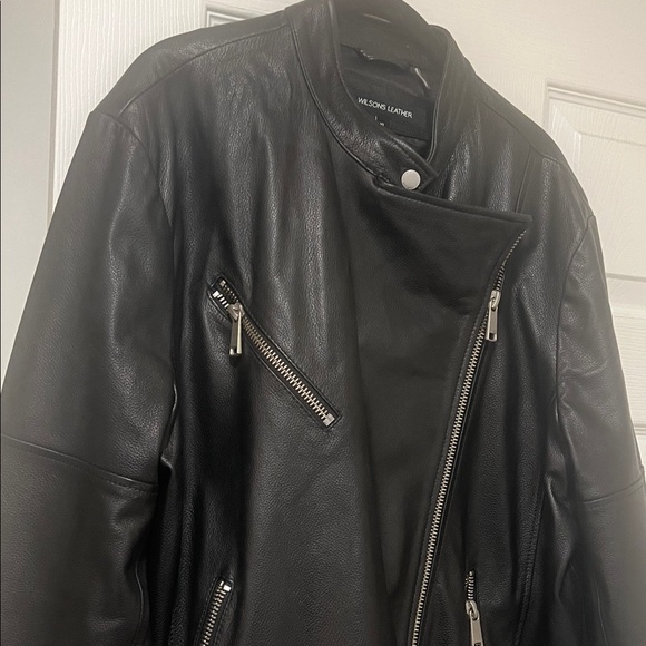 Wilsons Leather Women’s Black Motorcycle Jacket - Picture 12 of 16